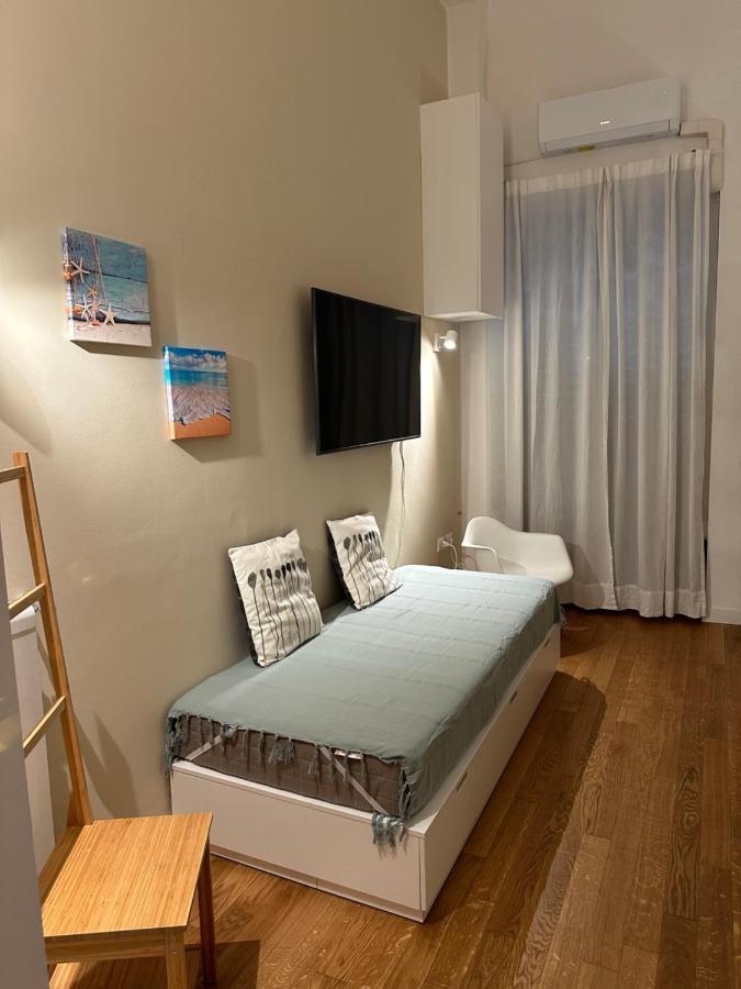 Maison In Centro Salerno Luaran gambar